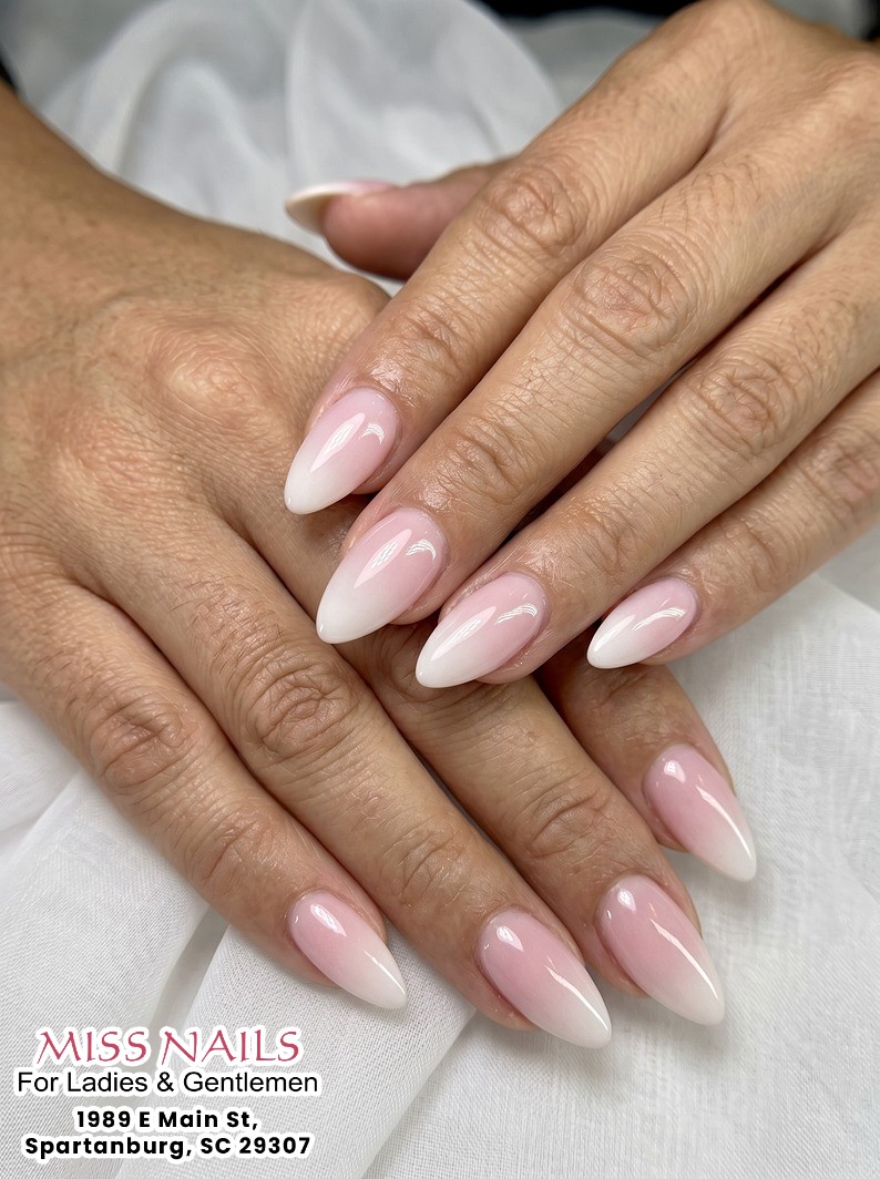 Miss Nails
